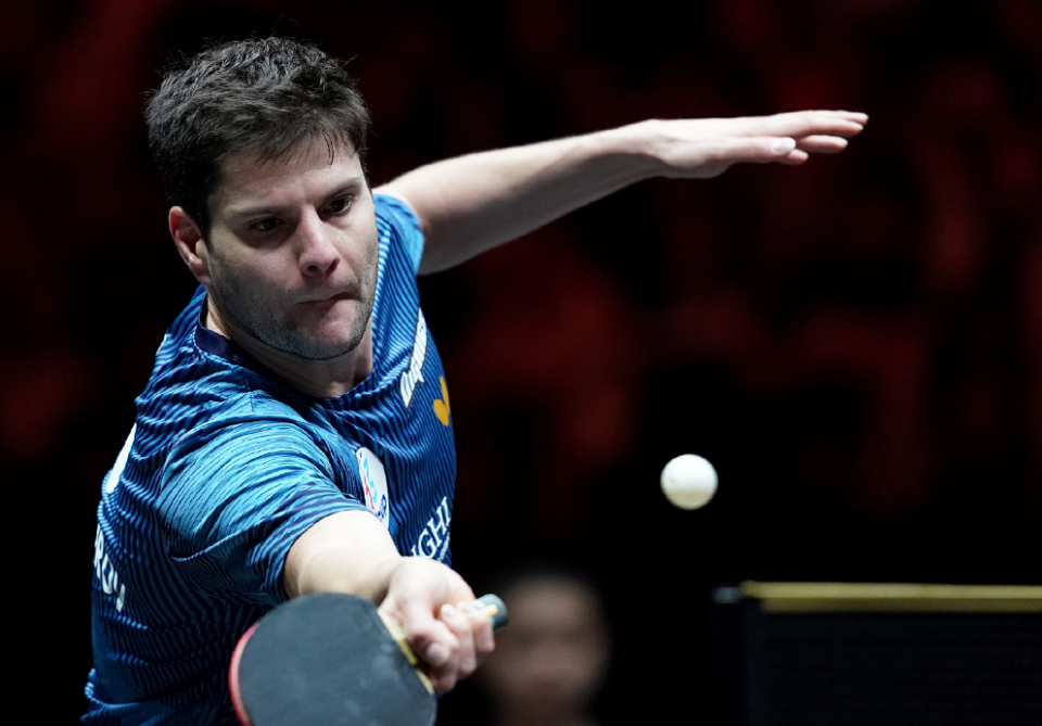 却仅获黄牌 却仅获黄牌